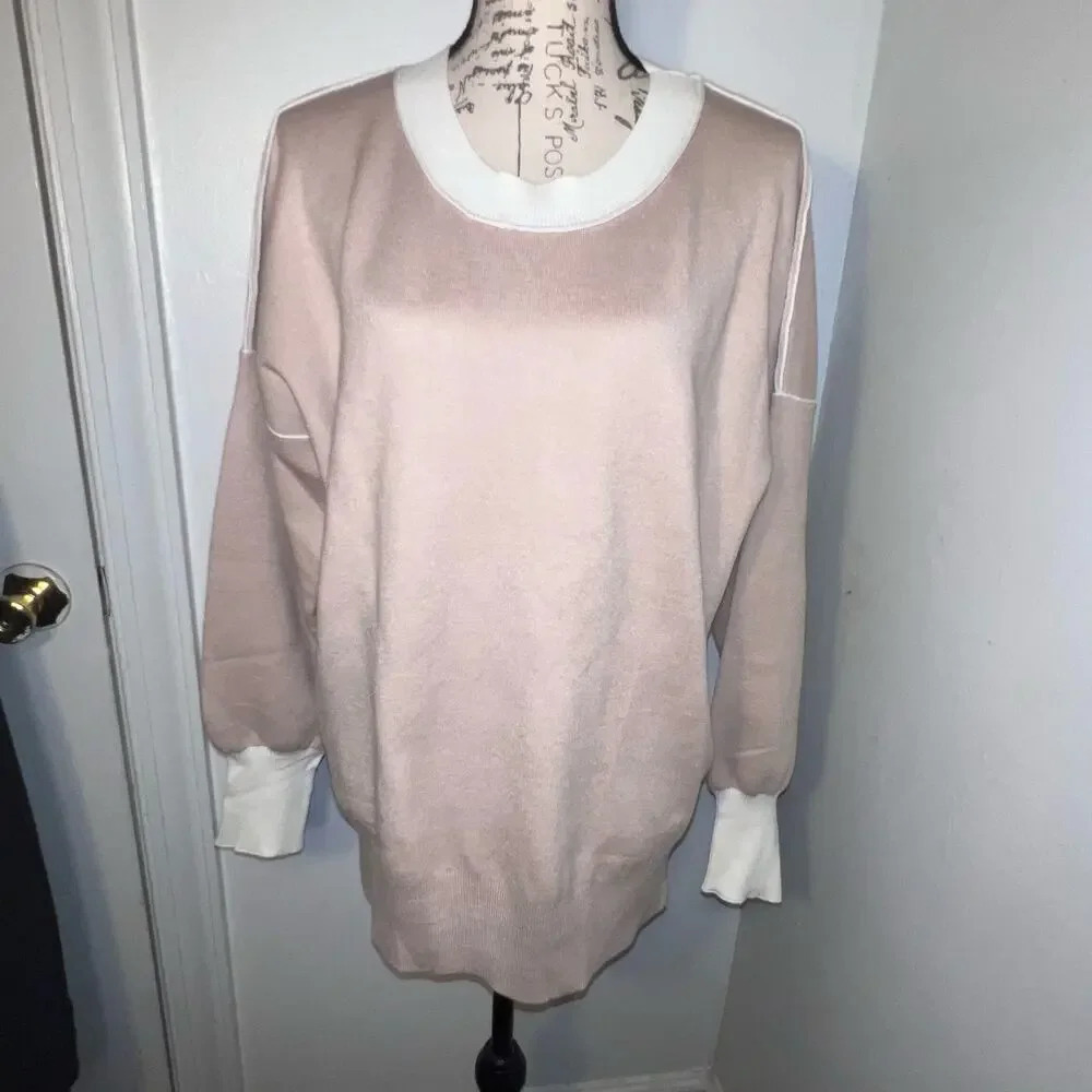 ETCYY, M Batwing LongSleeve Side Slit Crew Neck Outline Pullover Sweat Shirt NWT
